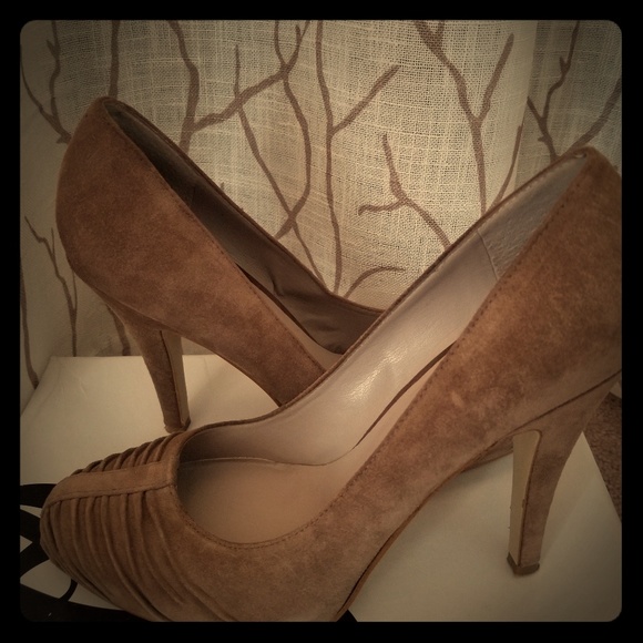 Nine West Suede Pumps - Picture 1 of 4
